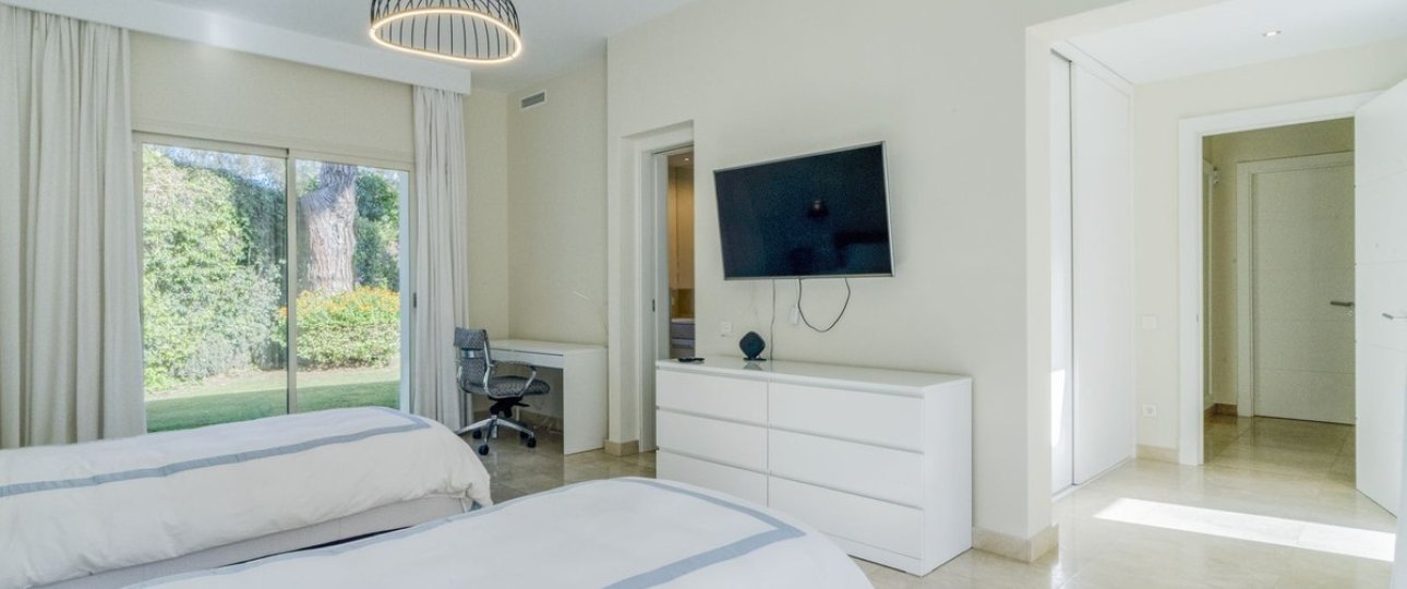 Rynek wtórny - Villa - Marbella - Guadalmina Baja