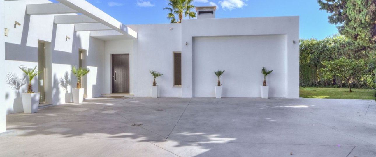 Rynek wtórny - Villa - Marbella - Guadalmina Baja
