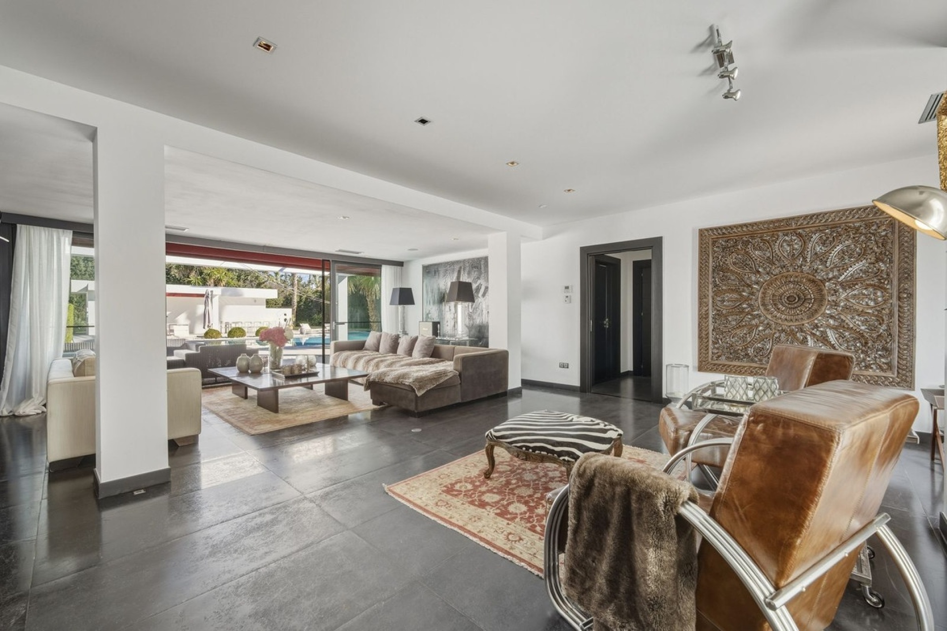 Rynek wtórny - Villa - Marbella - Guadalmina Baja