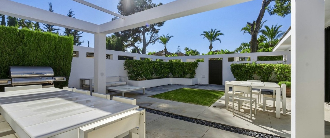 Rynek wtórny - Villa - Marbella - Guadalmina Baja