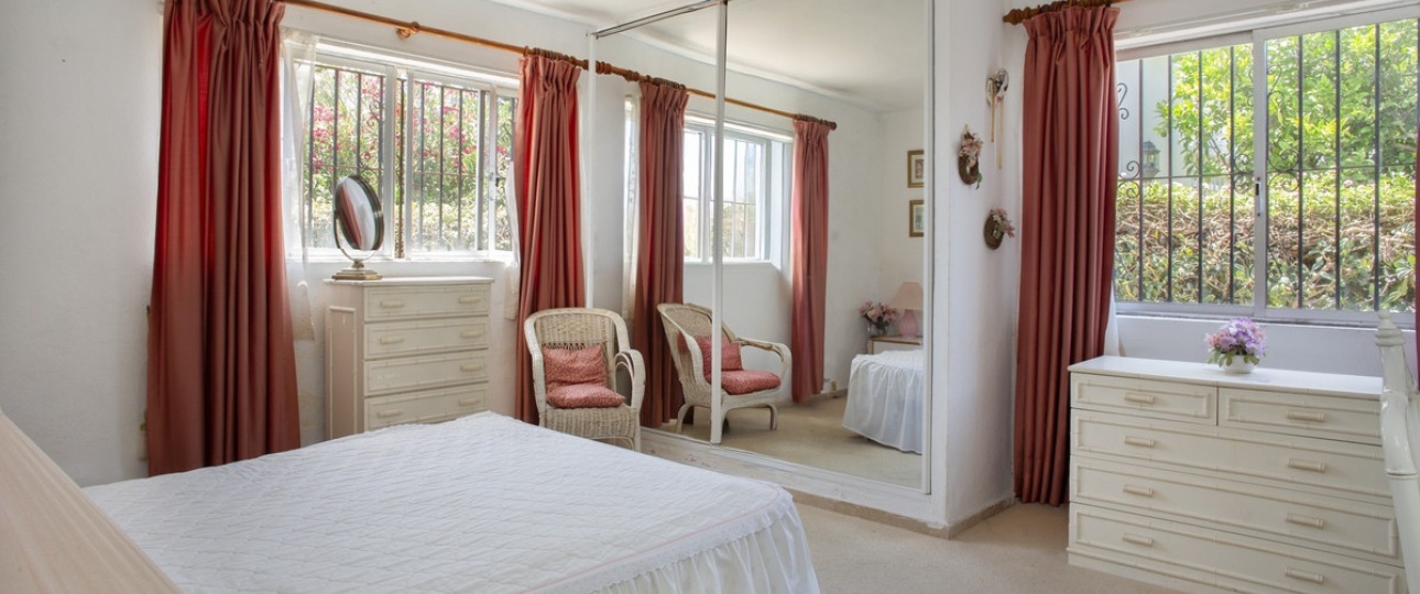 Rynek wtórny - Villa - Marbella - Guadalmina Baja