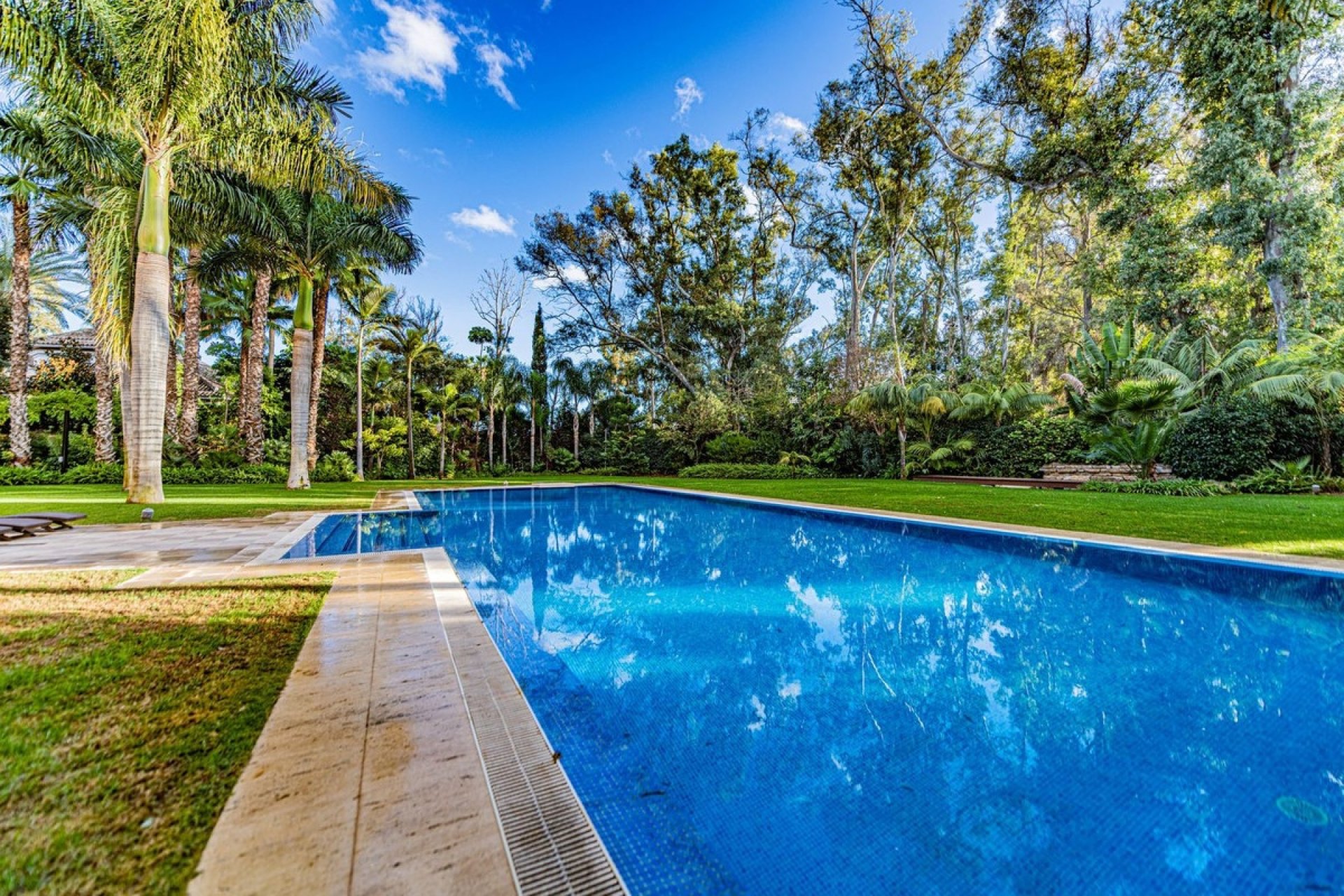 Rynek wtórny - Villa - Marbella - Guadalmina Baja
