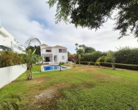 Rynek wtórny - Villa - Marbella - Guadalmina Baja