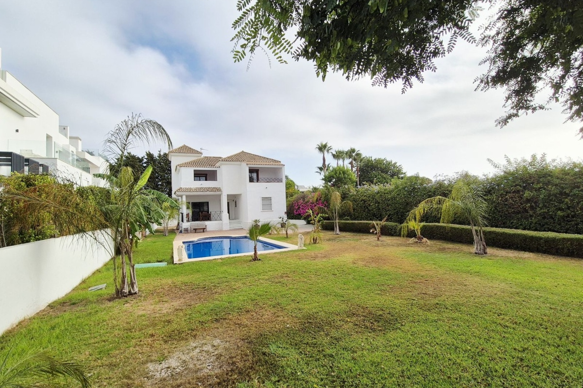 Rynek wtórny - Villa - Marbella - Guadalmina Baja