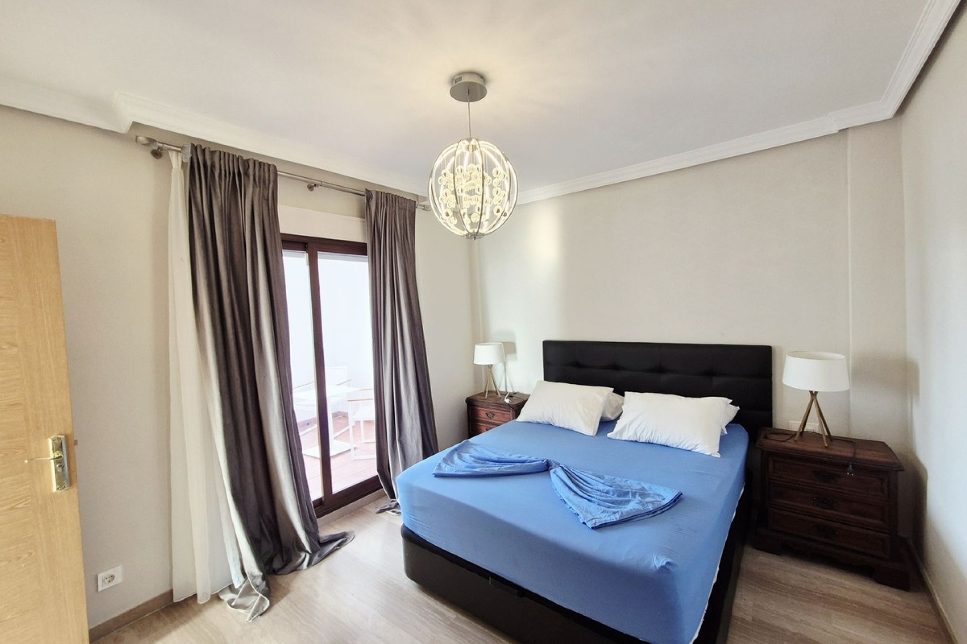 Rynek wtórny - Villa - Marbella - Guadalmina Baja