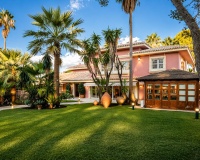 Rynek wtórny - Villa - Marbella - Guadalmina Baja
