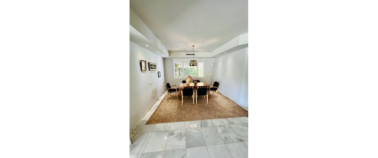 Rynek wtórny - Villa - Marbella - Guadalmina Baja