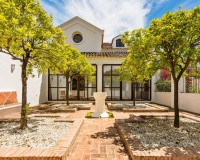 Rynek wtórny - Villa - Marbella - Guadalmina Baja