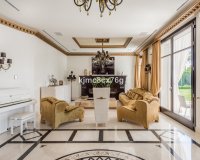 Rynek wtórny - Villa - Marbella - Hacienda Las Chapas