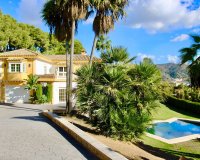 Rynek wtórny - Villa - Marbella - Hacienda Las Chapas