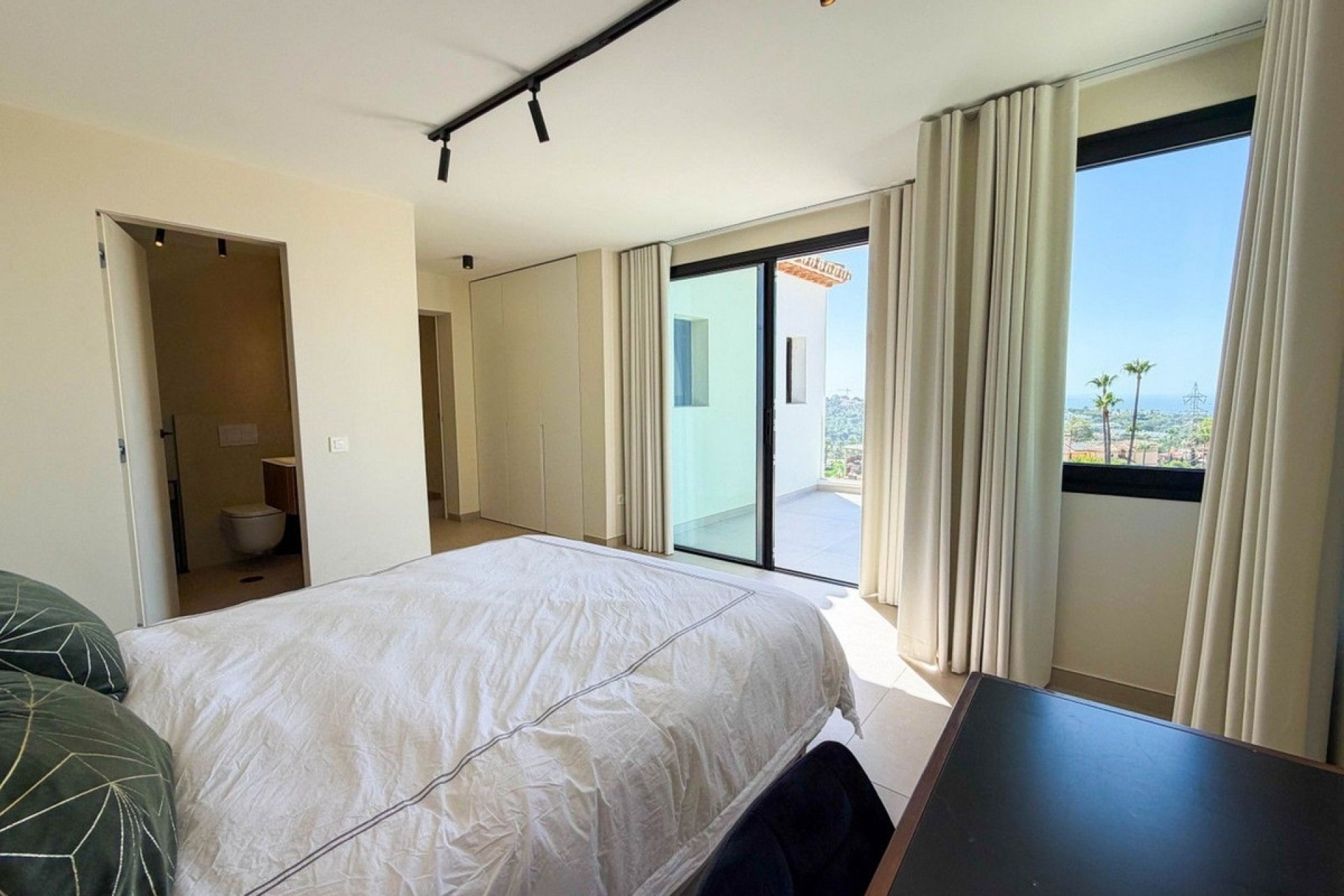 Rynek wtórny - Villa - Marbella - Hacienda Las Chapas
