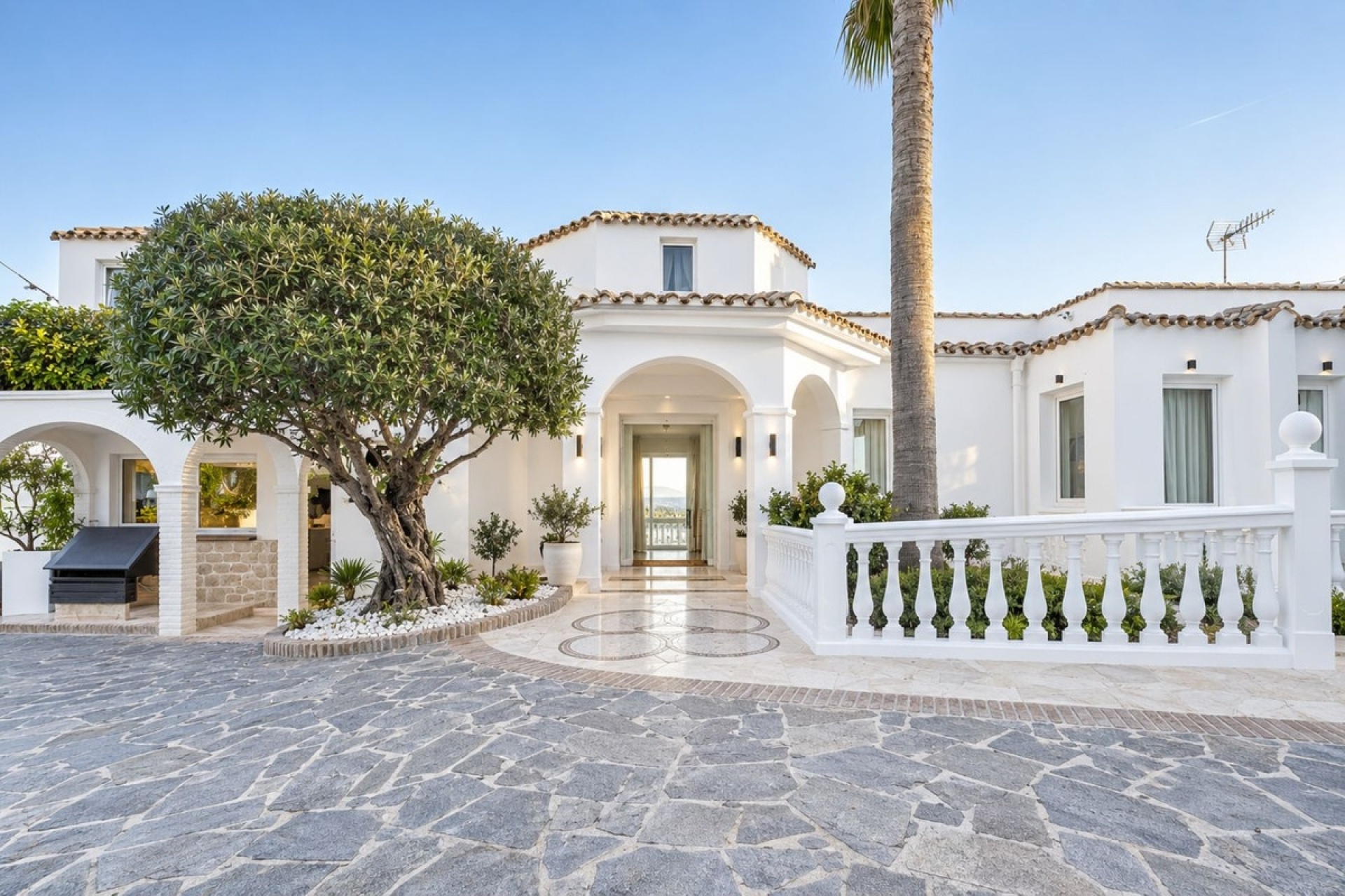 Rynek wtórny - Villa - Marbella - Hacienda Las Chapas
