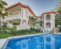 Rynek wtórny - Villa - Marbella - Hacienda Las Chapas
