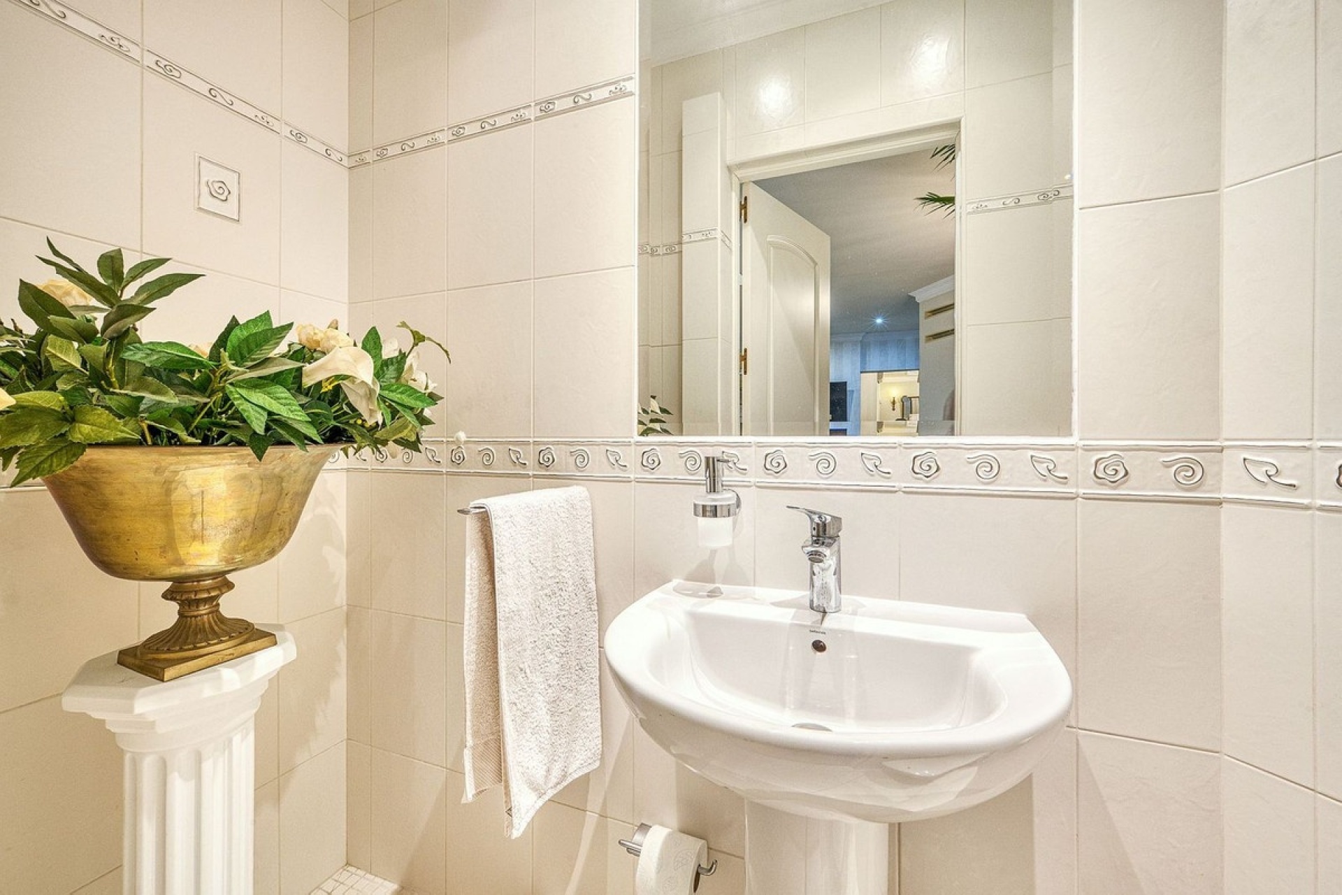 Rynek wtórny - Villa - Marbella - Hacienda Las Chapas