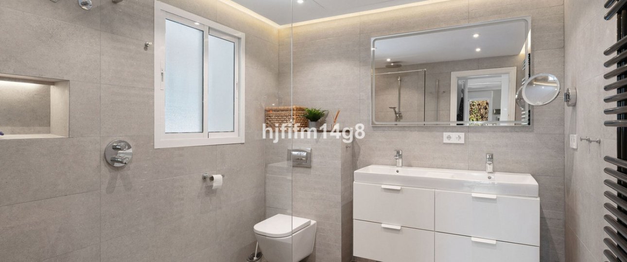 Rynek wtórny - Villa - Marbella - La Campana