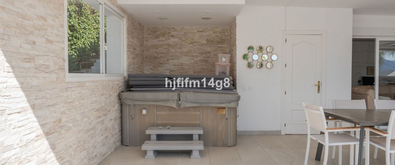 Rynek wtórny - Villa - Marbella - La Campana