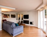 Rynek wtórny - Villa - Marbella - La Mairena