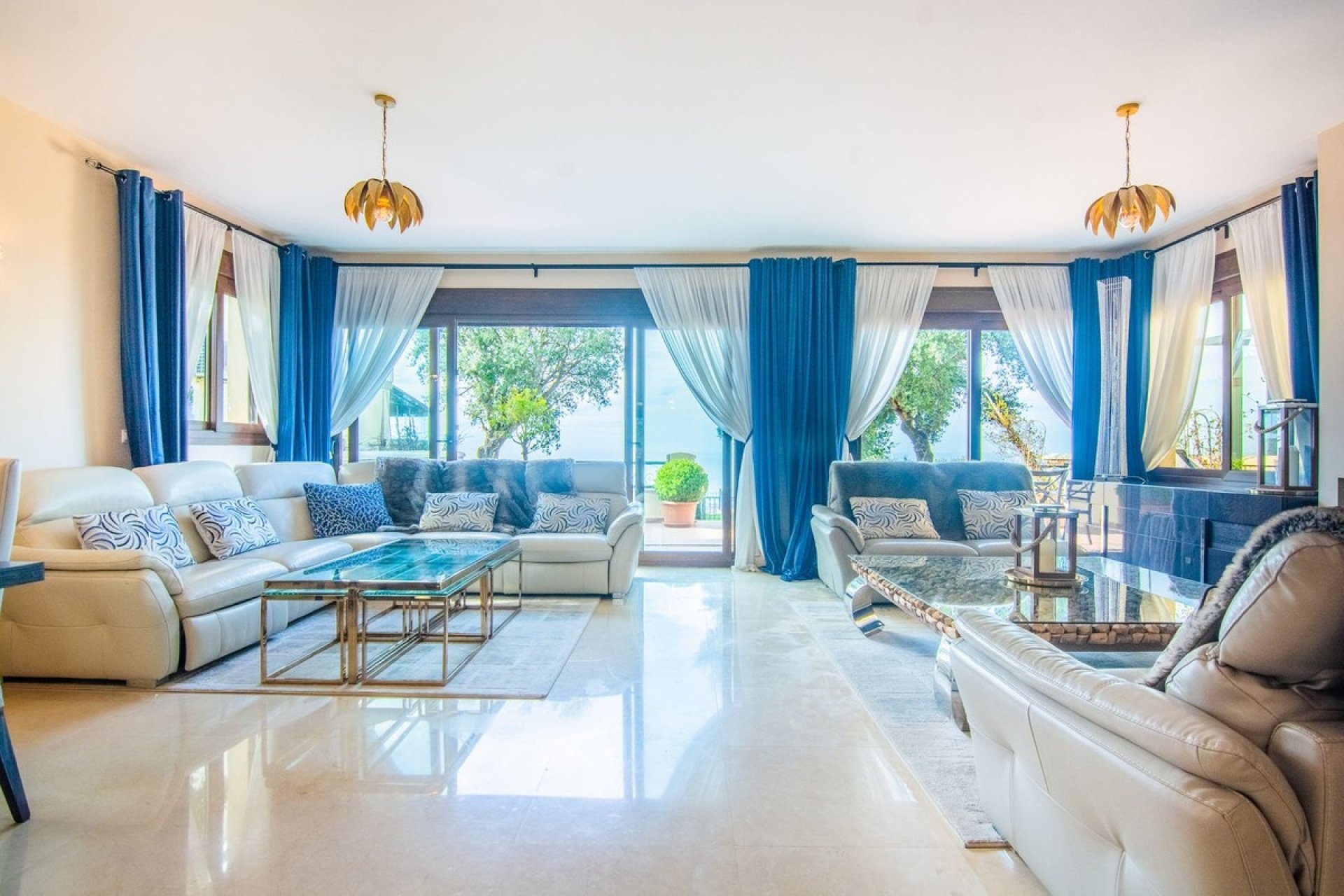 Rynek wtórny - Villa - Marbella - La Mairena