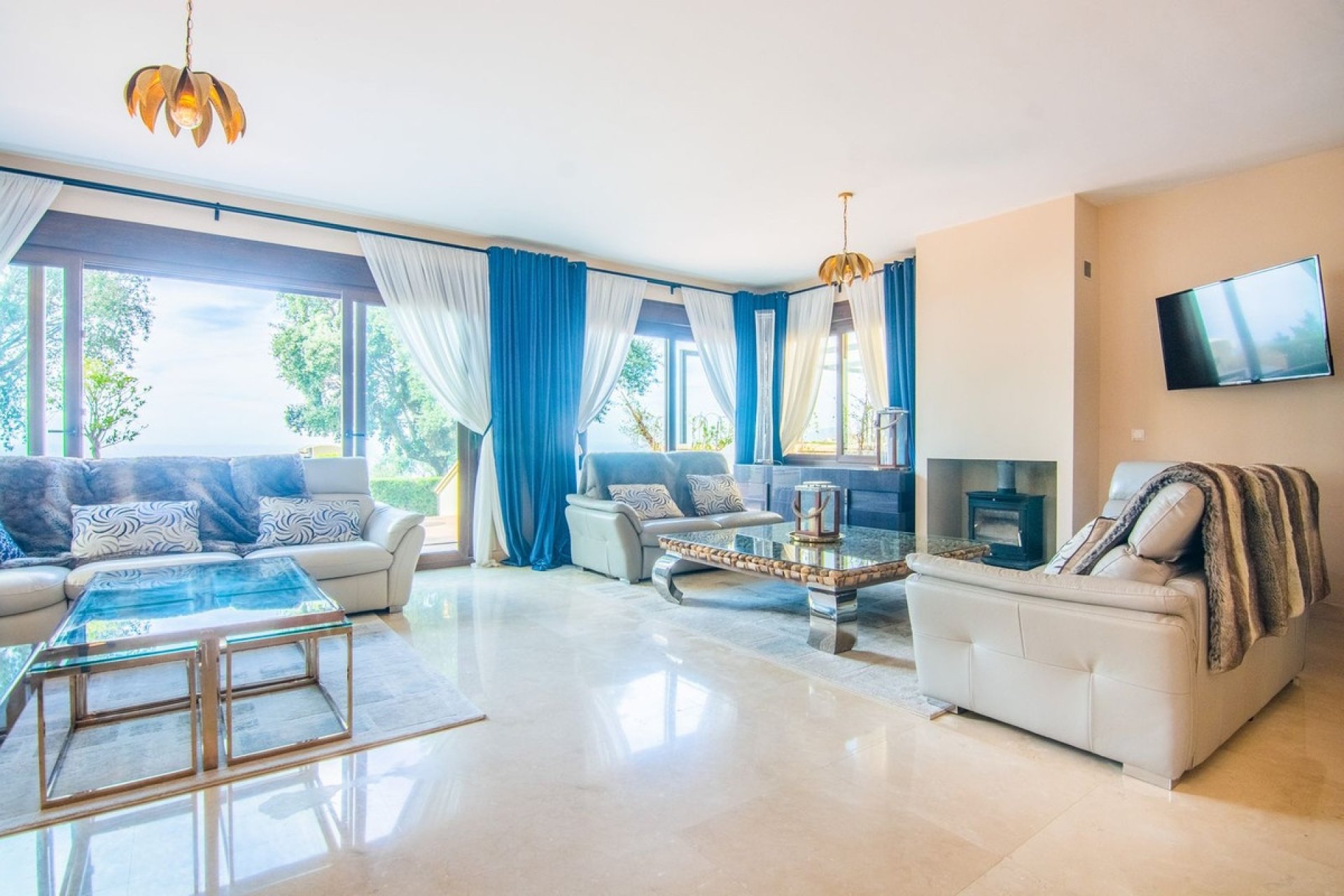 Rynek wtórny - Villa - Marbella - La Mairena