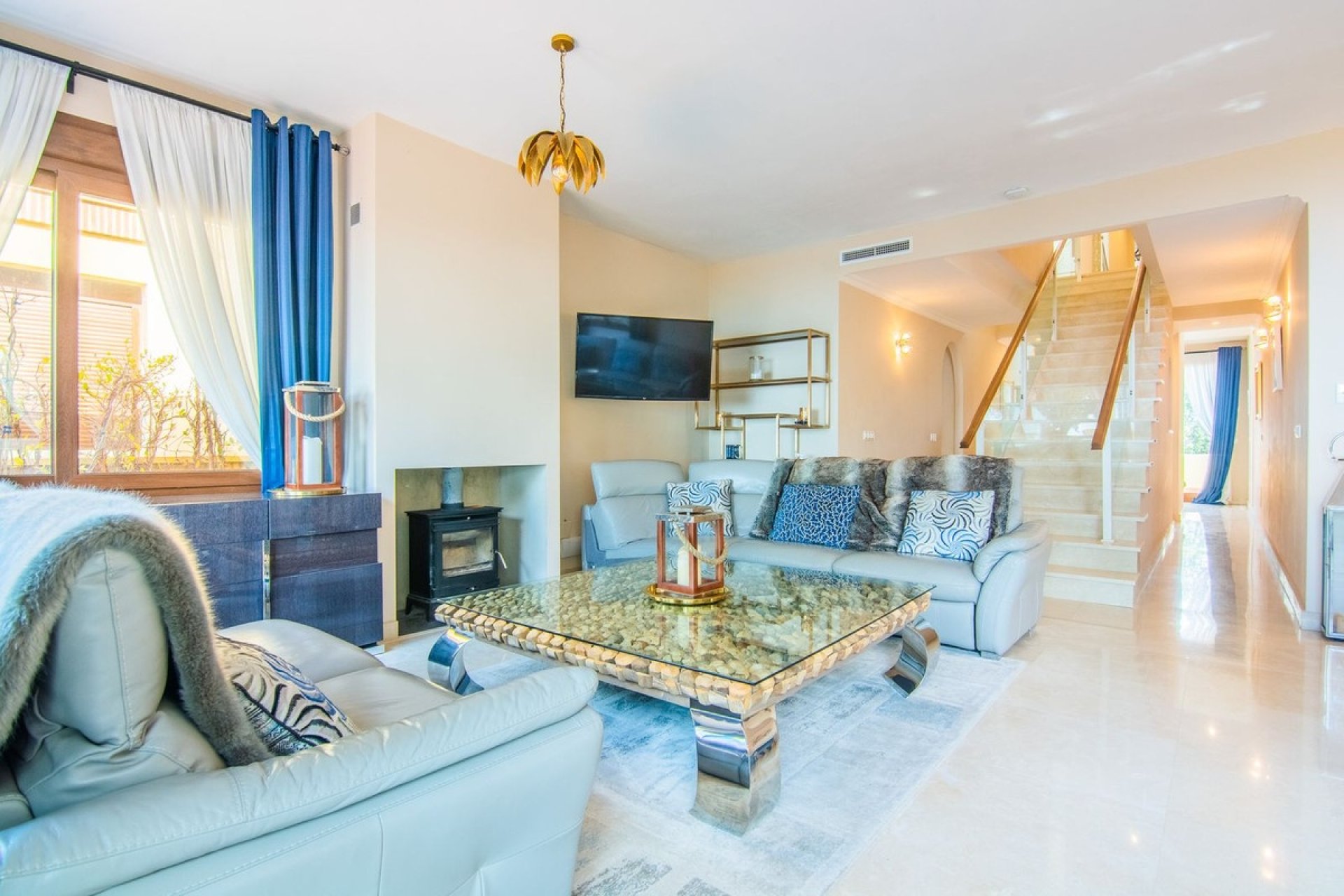 Rynek wtórny - Villa - Marbella - La Mairena