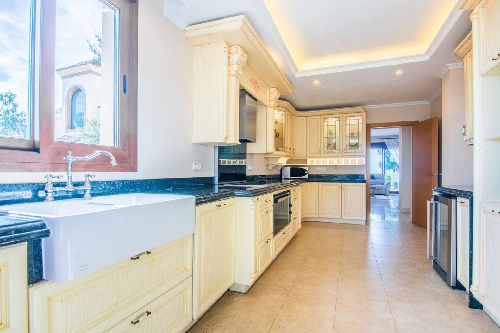 Rynek wtórny - Villa - Marbella - La Mairena