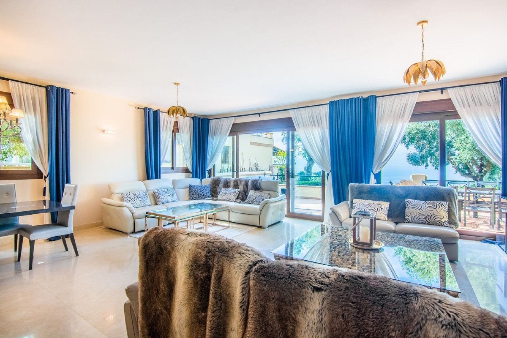 Rynek wtórny - Villa - Marbella - La Mairena