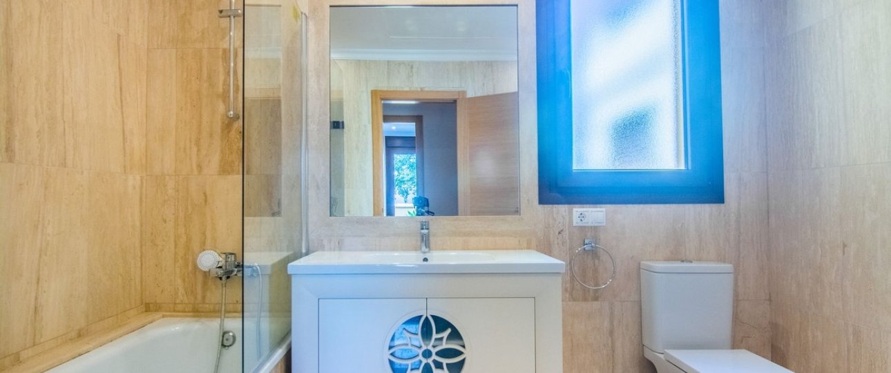 Rynek wtórny - Villa - Marbella - La Mairena