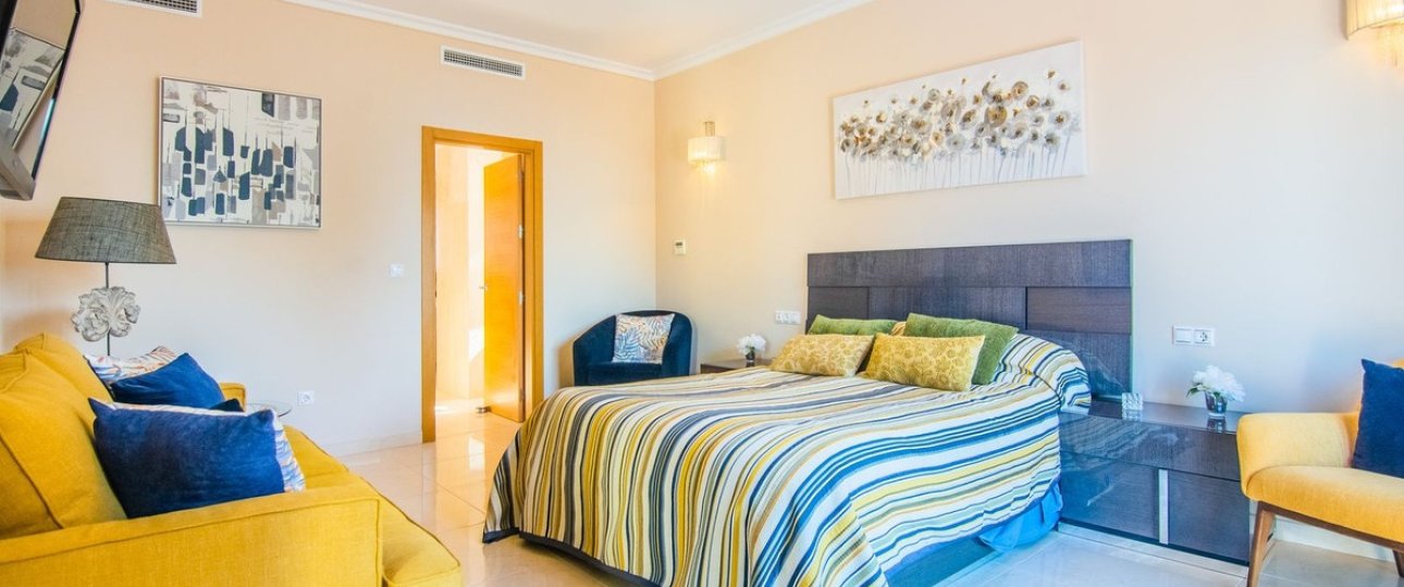 Rynek wtórny - Villa - Marbella - La Mairena