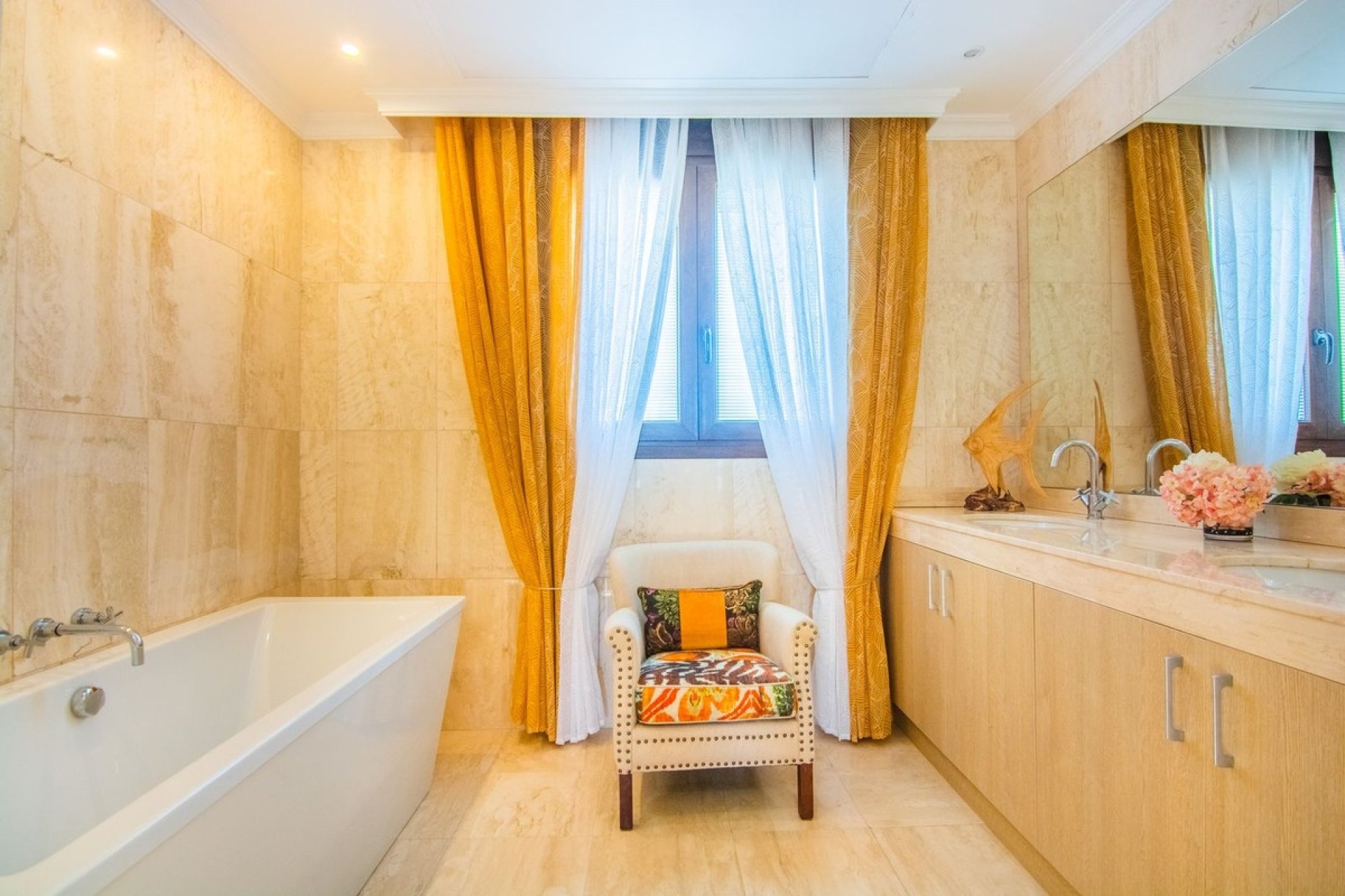 Rynek wtórny - Villa - Marbella - La Mairena