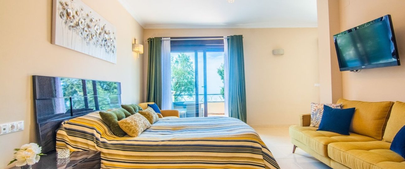Rynek wtórny - Villa - Marbella - La Mairena