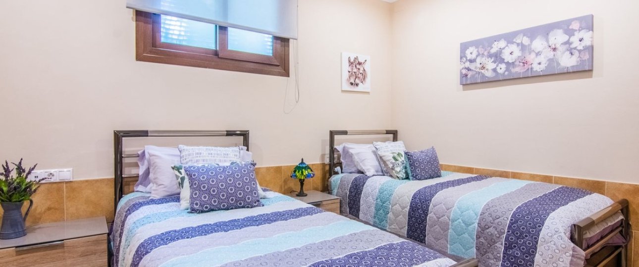 Rynek wtórny - Villa - Marbella - La Mairena
