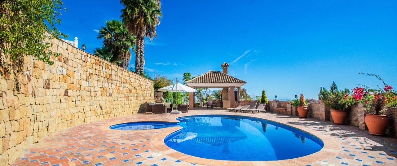 Rynek wtórny - Villa - Marbella - La Mairena