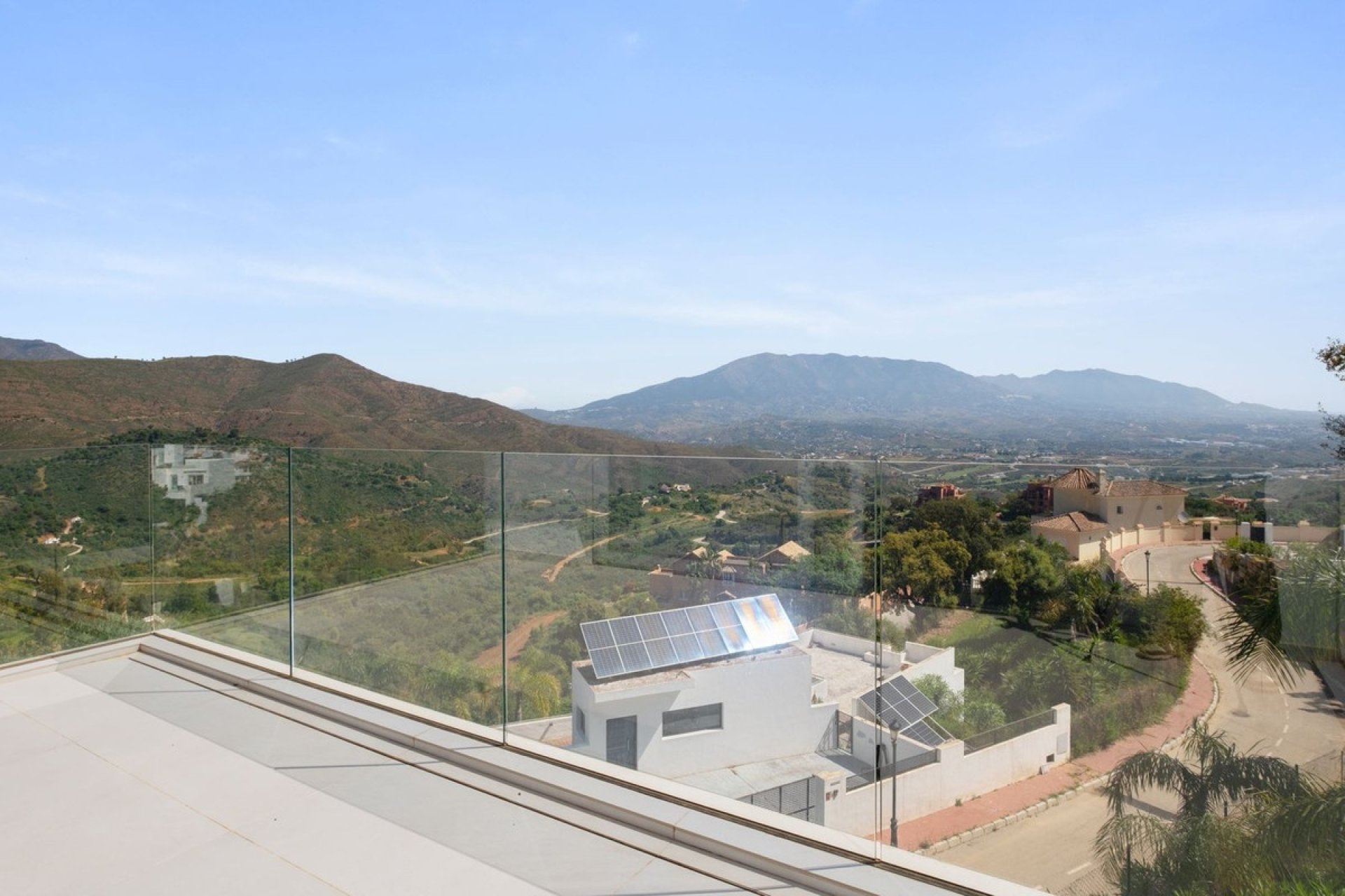 Rynek wtórny - Villa - Marbella - La Mairena