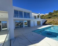 Rynek wtórny - Villa - Marbella - La Mairena