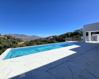 Rynek wtórny - Villa - Marbella - La Mairena