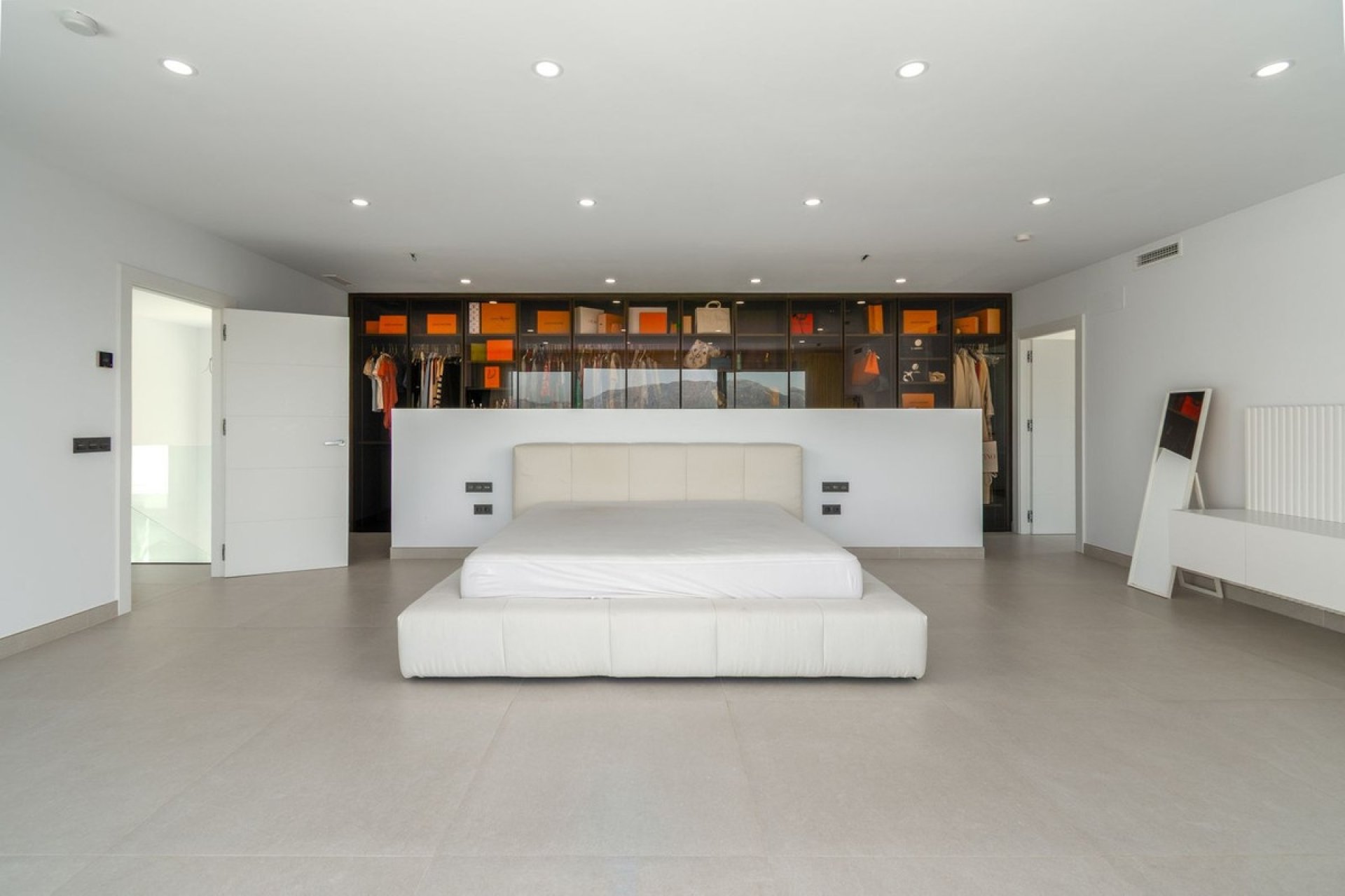 Rynek wtórny - Villa - Marbella - La Mairena