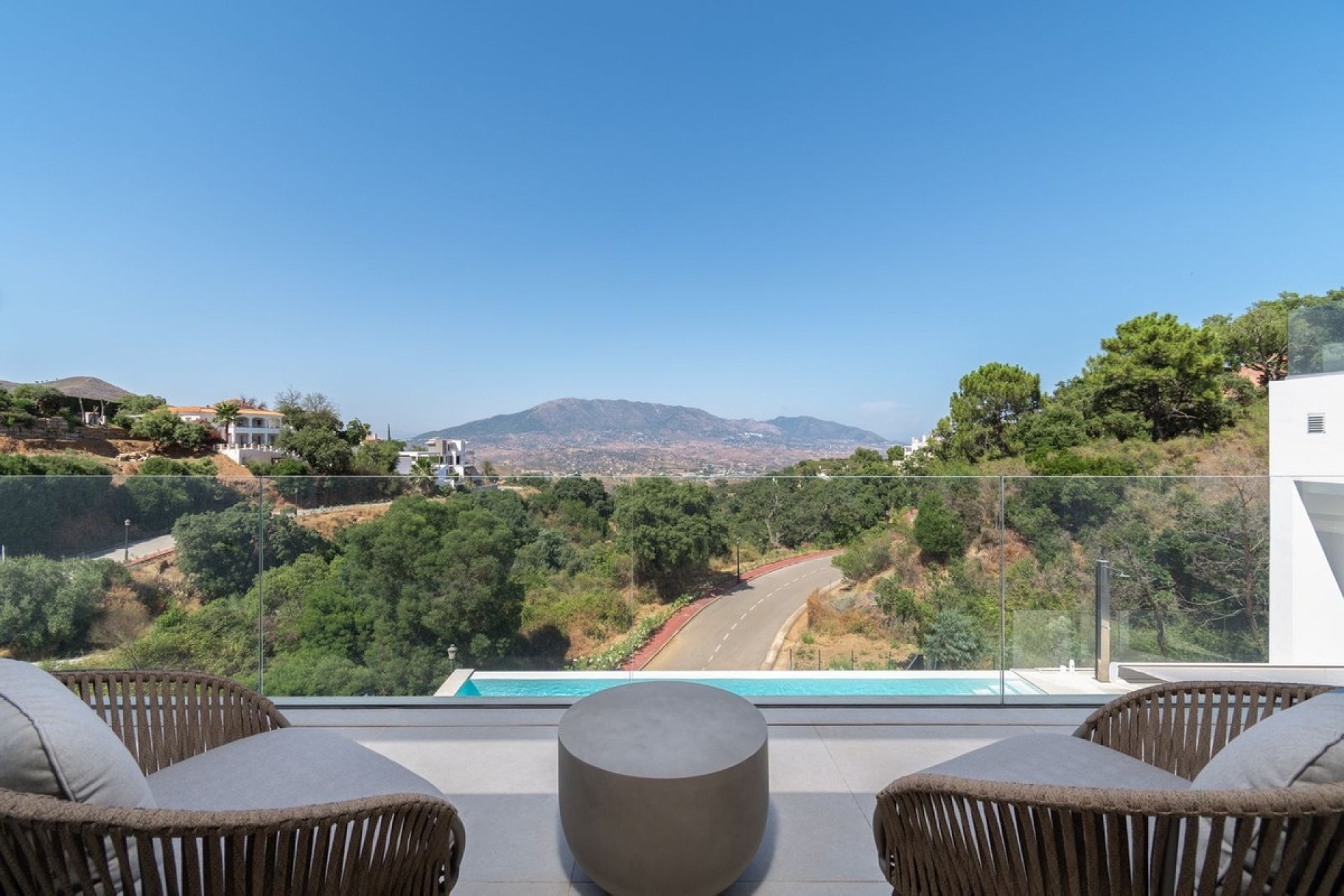 Rynek wtórny - Villa - Marbella - La Mairena
