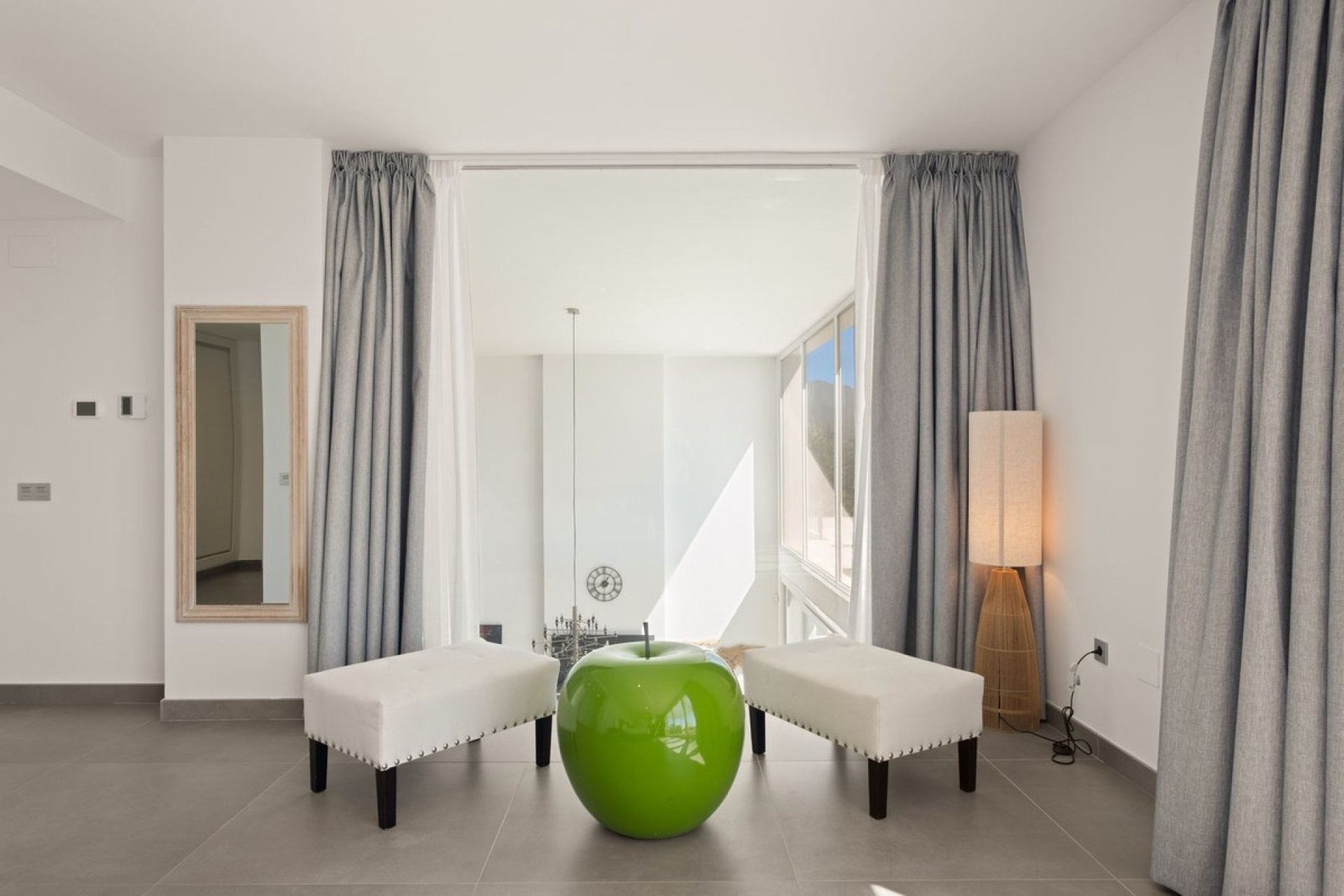 Rynek wtórny - Villa - Marbella - La Mairena