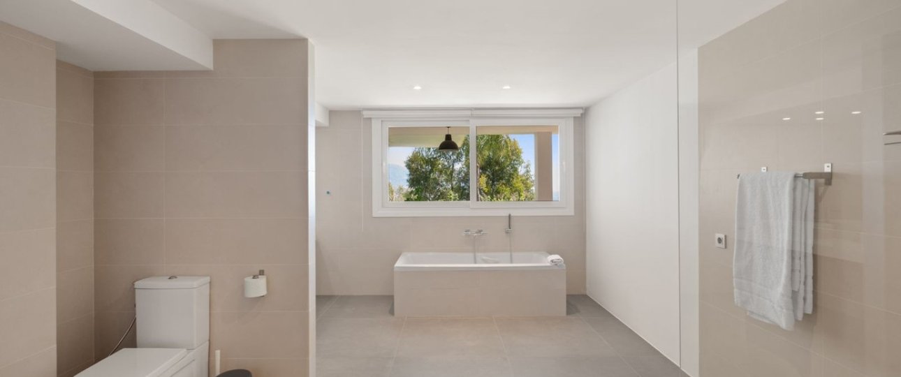 Rynek wtórny - Villa - Marbella - La Mairena