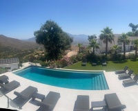Rynek wtórny - Villa - Marbella - La Mairena