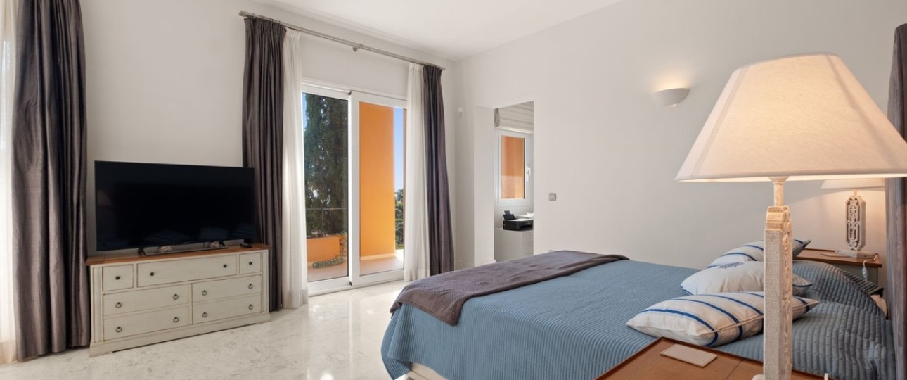 Rynek wtórny - Villa - Marbella - La Mairena