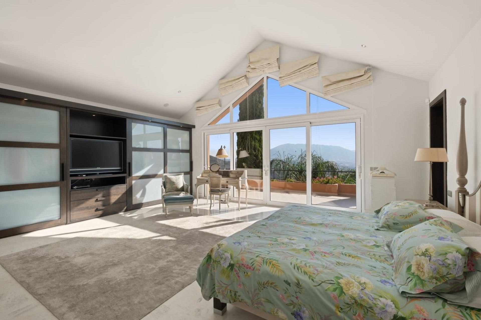 Rynek wtórny - Villa - Marbella - La Mairena