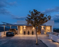 Rynek wtórny - Villa - Marbella - La Mairena