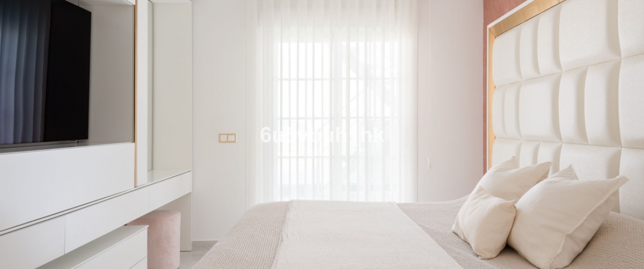 Rynek wtórny - Villa - Marbella - La Mairena