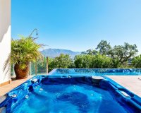 Rynek wtórny - Villa - Marbella - La Mairena