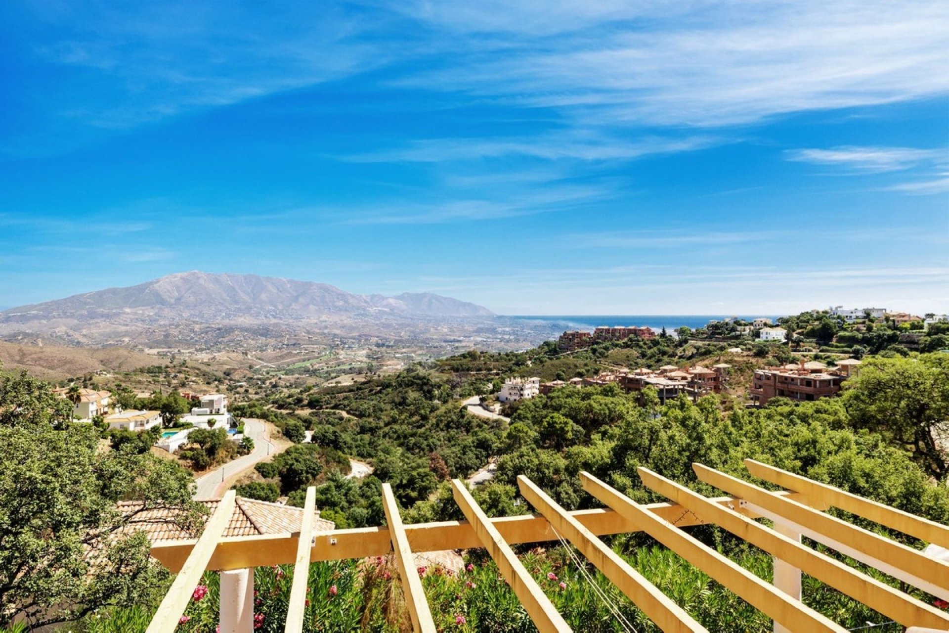 Rynek wtórny - Villa - Marbella - La Mairena