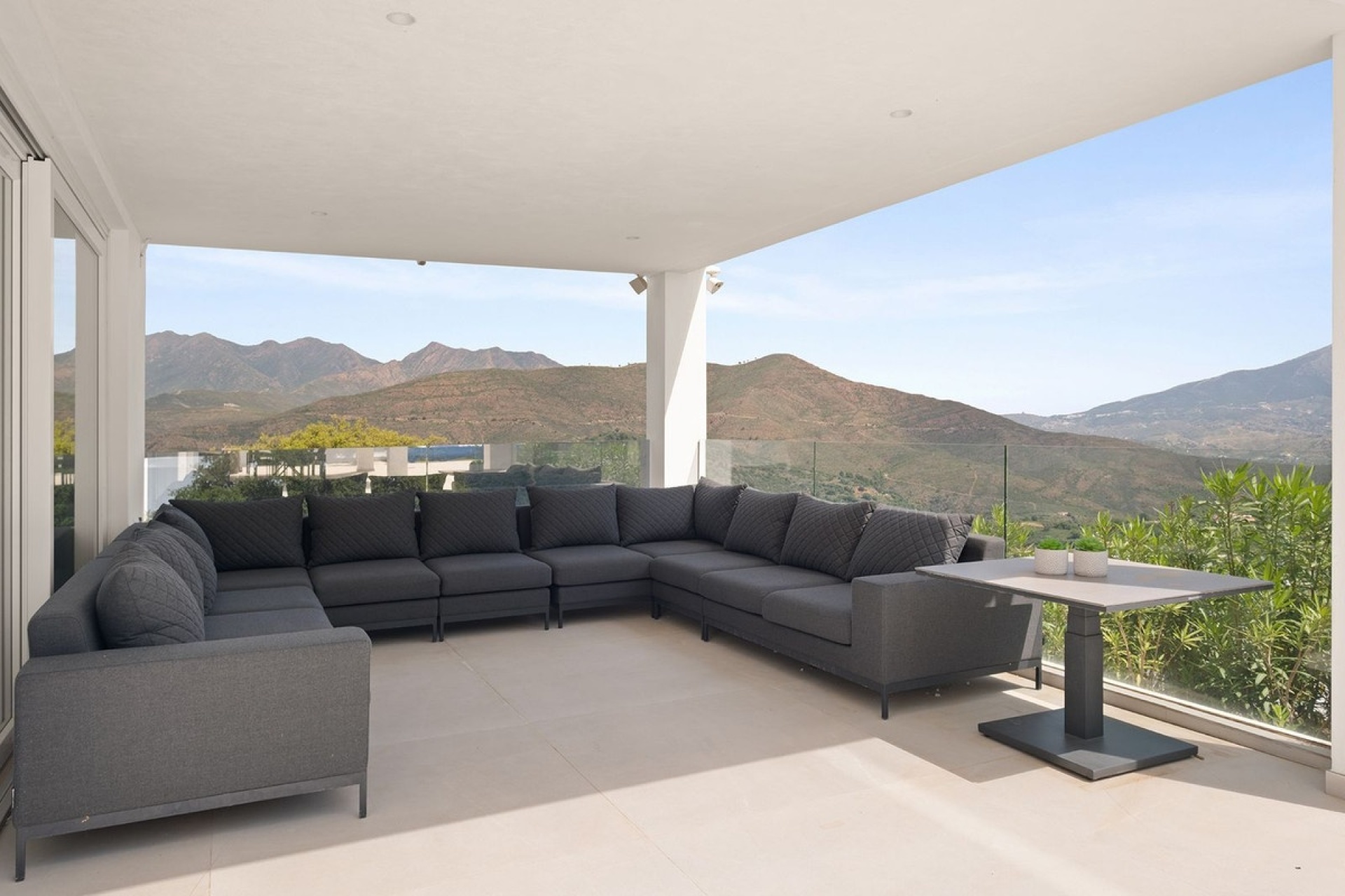 Rynek wtórny - Villa - Marbella - La Mairena