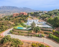 Rynek wtórny - Villa - Marbella - La Mairena