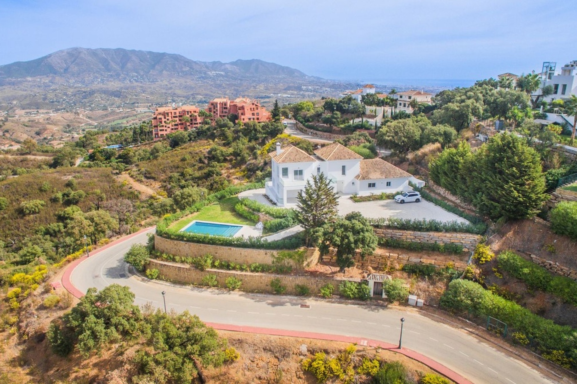 Rynek wtórny - Villa - Marbella - La Mairena