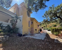 Rynek wtórny - Villa - Marbella - La Mairena